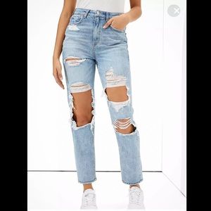 American Eagle High Rise Mom Jeans